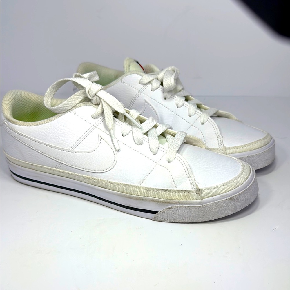 Nike Wmns Court Legacy NN White Shoes Women's Size 9  DH3161-101 Pre-owned